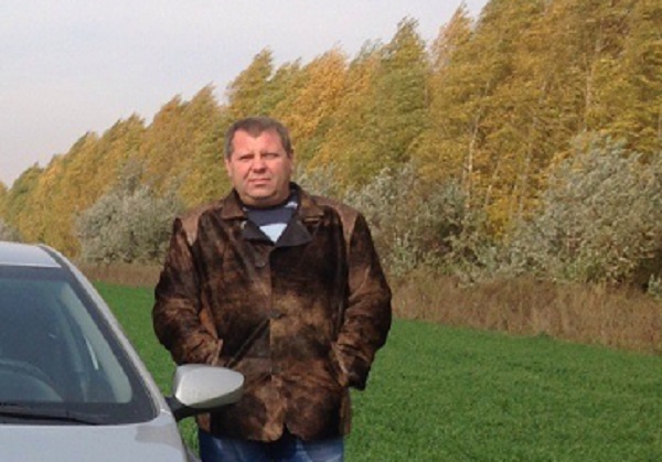 Камаз столкнулся с автомобилем, за рулем которого был пьяный чиновник из райадминистрации Новомалыклинска.