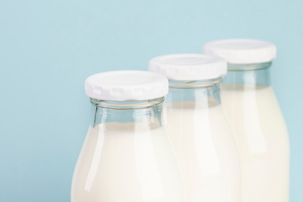 Было обнаружено около полутора тонн молока неизвестного происхождения.