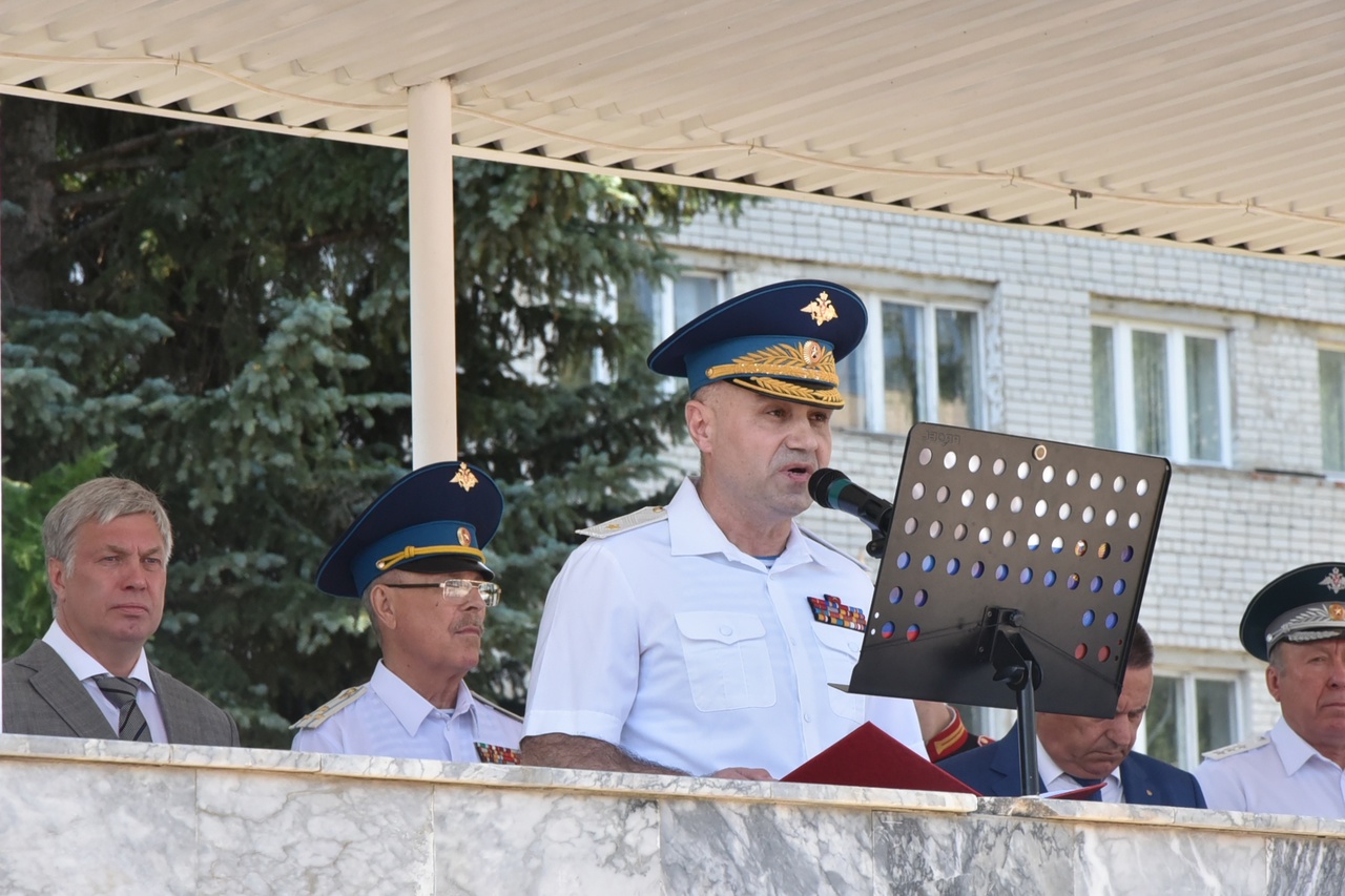 Выпускники Ульяновского суворовского училища: новый этап в жизни