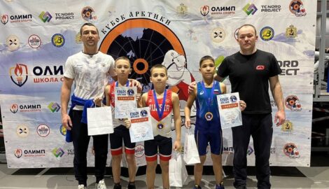 Молодые борцы из Ульяновска завоевали бронзовые медали на соревнованиях «Кубок Арктики»