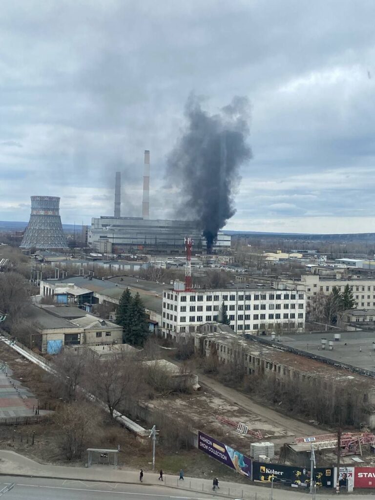 Крупный пожар на ТЭЦ-1 в Ульяновске: загорелась трансформаторная будка