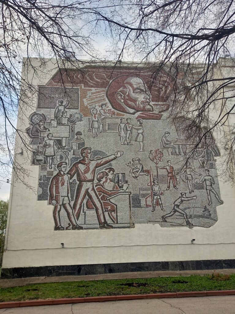 Ульяновск обогатится новыми памятниками истории и культуры: мозаика гимназии и модерн улицы Корюкина в списке