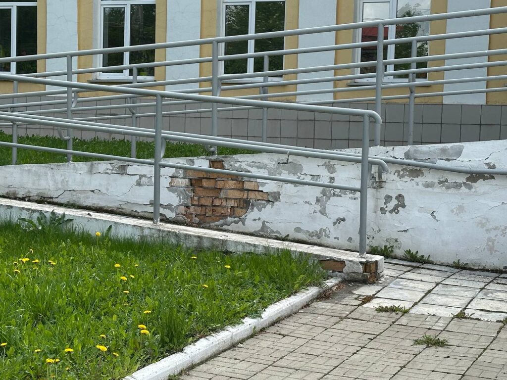 Новый облик для Дворца бракосочетаний: В Ульяновске капитально отремонтируют крыльцо главного ЗАГСа