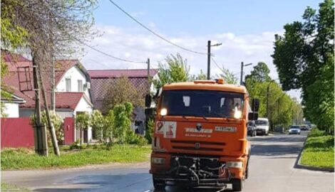 Масштабная уборка после ливня в Ульяновске: вывезено 8 КамАЗов смёта